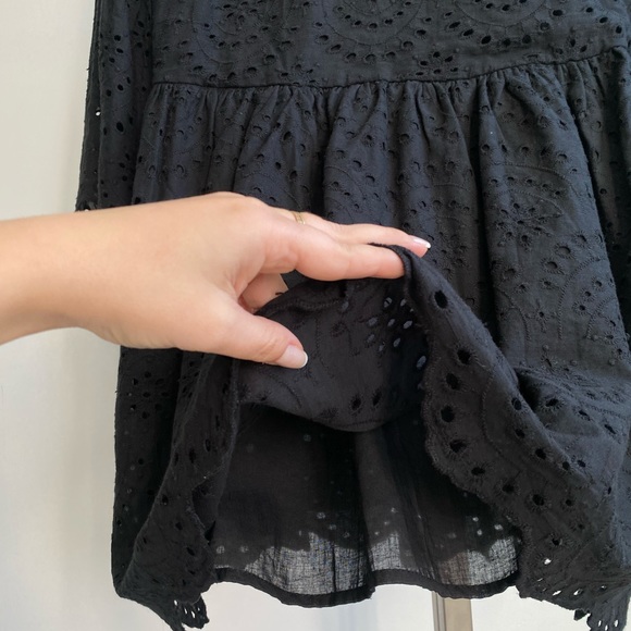 BLACK dress - Picture 8 of 9